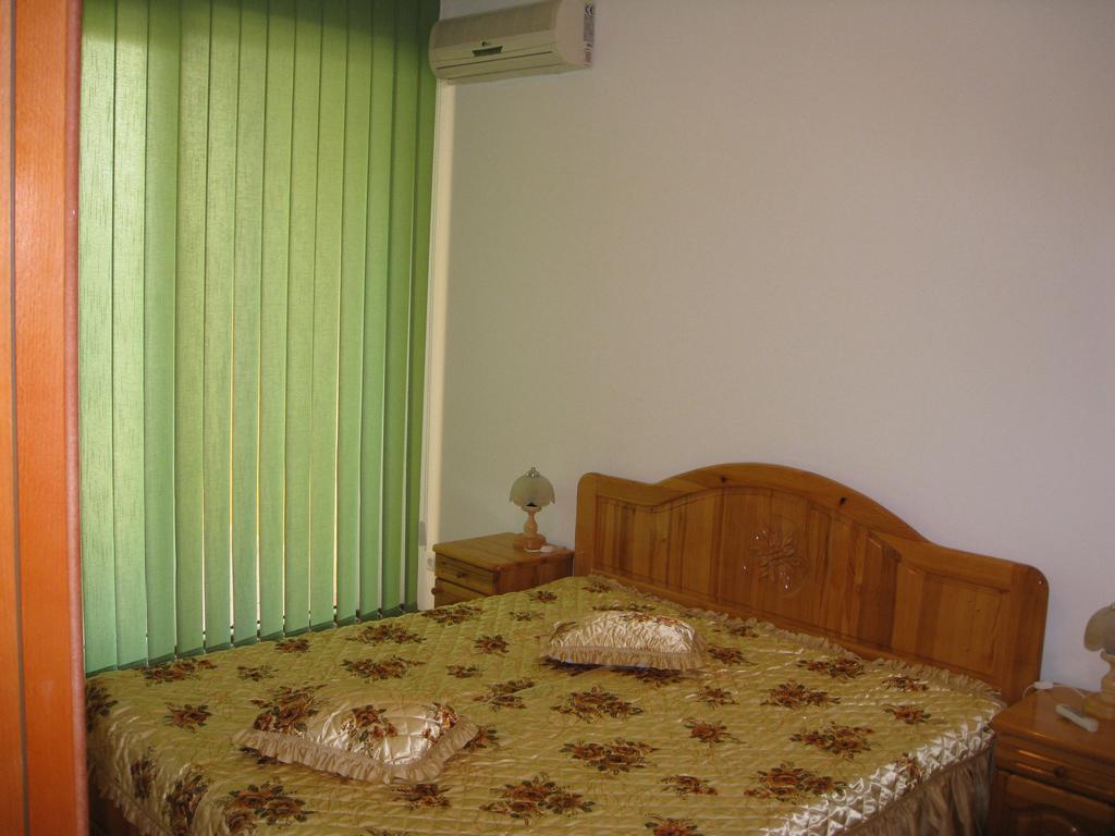 Elias Apartment Golden Sands Ngoại thất bức ảnh