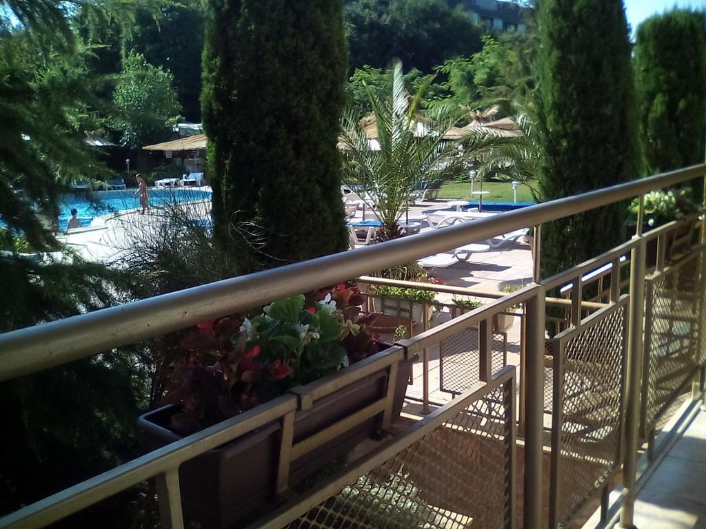 Elias Apartment Golden Sands Ngoại thất bức ảnh